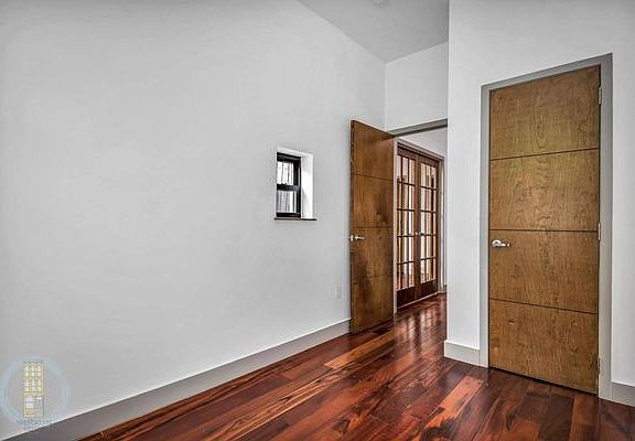 3rd image of 100 Edgecombe Ave #1FF