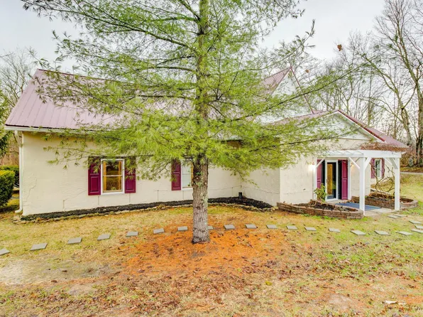 6901 Hill Rd, Hillsboro, OH 45133