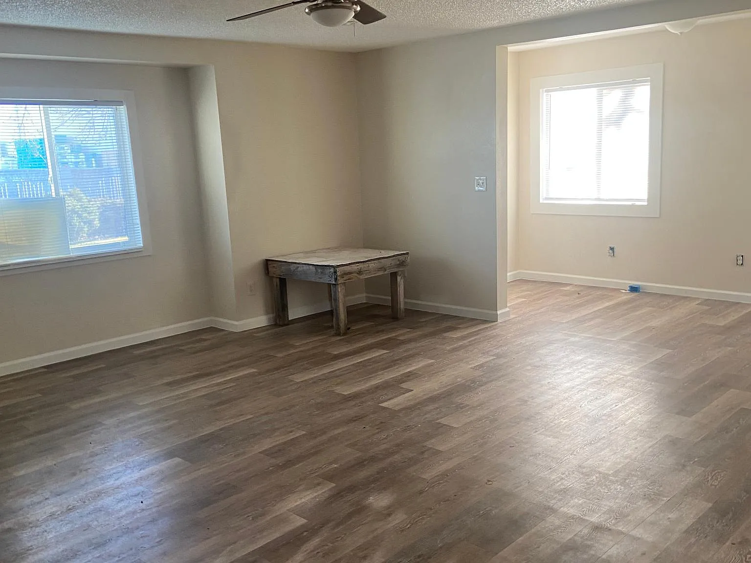 3 bed, 1800 sqft, $1,700 — Photo 1