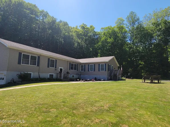 1561 Keelersburg Rd, Falls, PA 18615