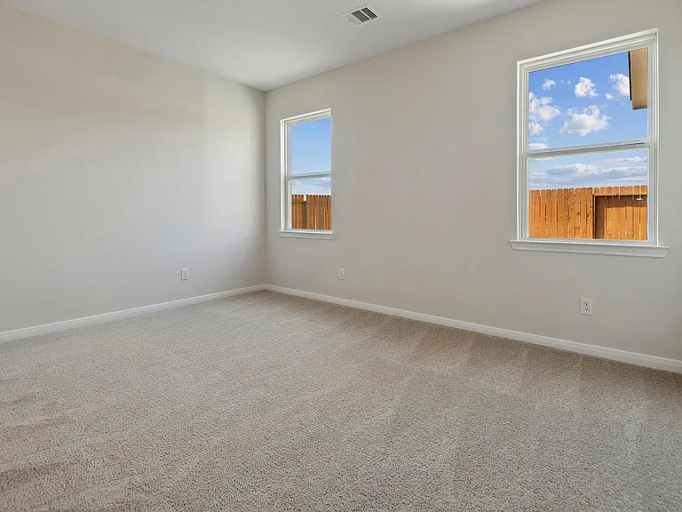 15865 Berry Hill Dr — Photo 10