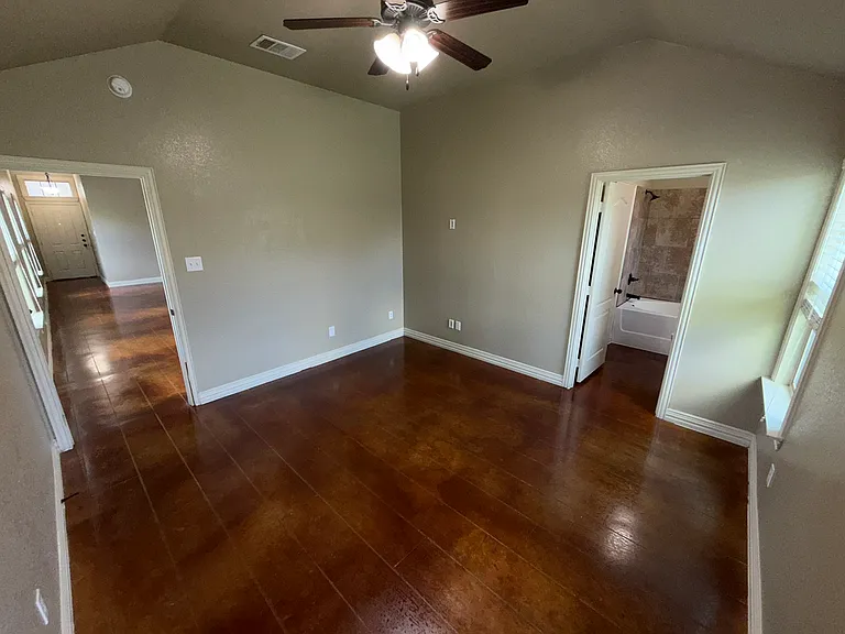 602 Ferrara Cir #A — Photo 15