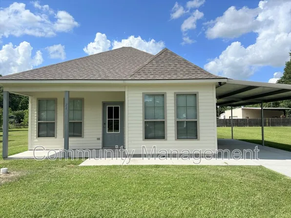 7677 River Ridge Dr, Denham Springs, LA 70706