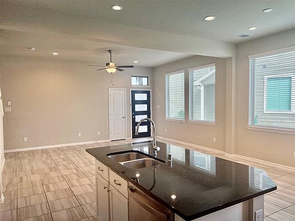 4th image of 5255 Prairie Terrace Ln