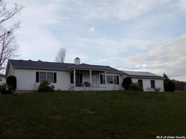 59 Conklin Hill Rd, Milton, NY 12547