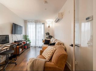 276 Webster Ave #5, Brooklyn, NY 11230