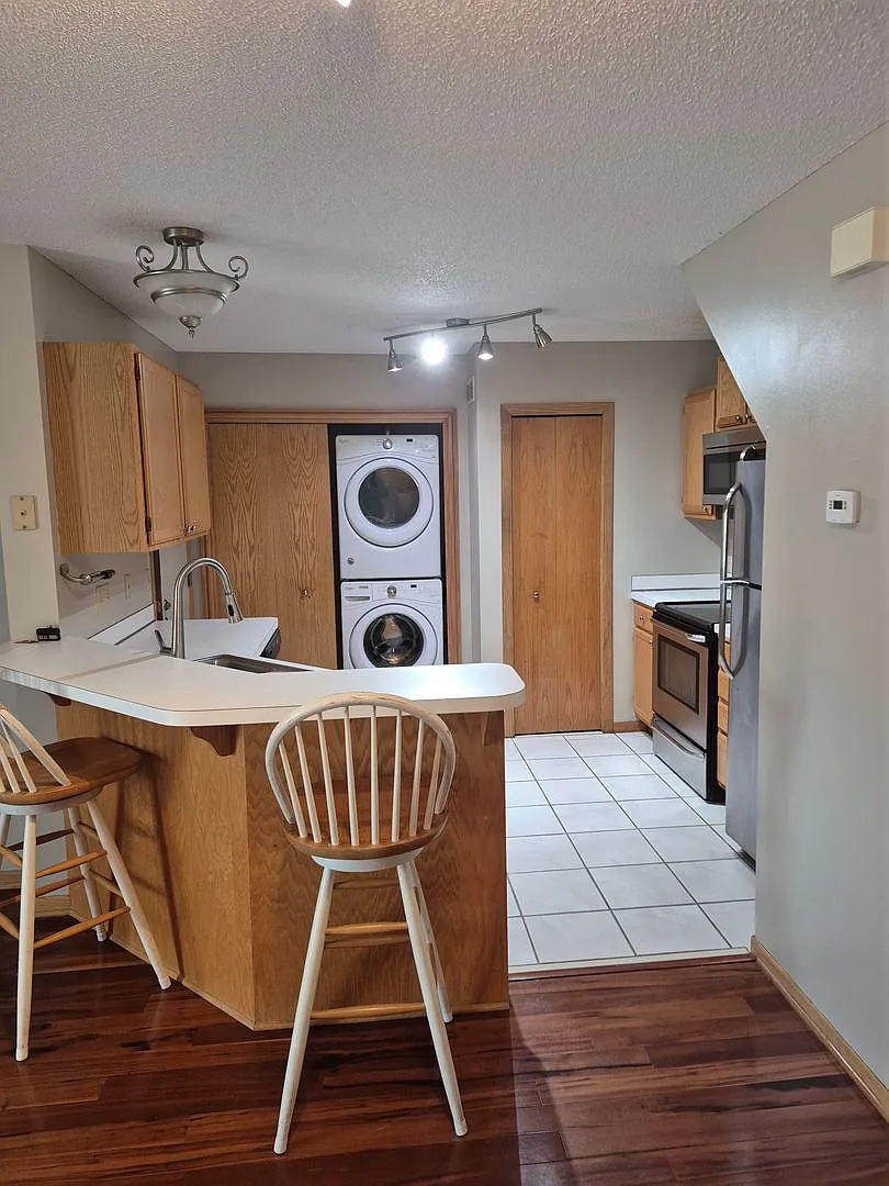 2 Bedroom Townhome Coon Rapids — Photo 4