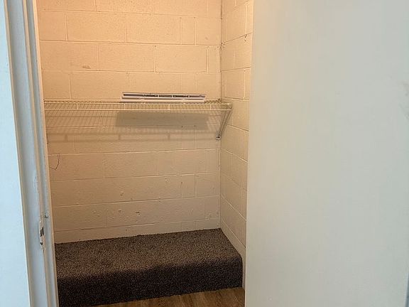 5th image of 9016 W Jackson St #0