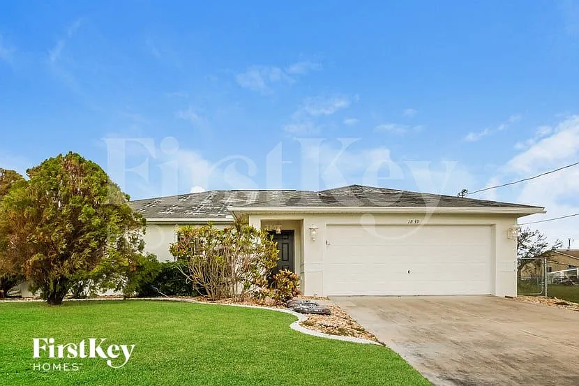 1839 NW 19th Pl