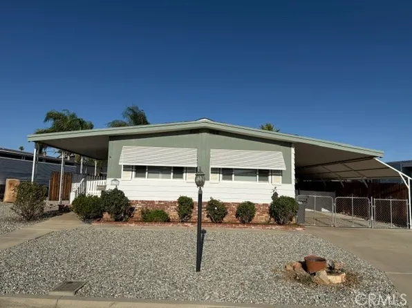 26128 Fountain Palm Dr, Homeland, CA 92548