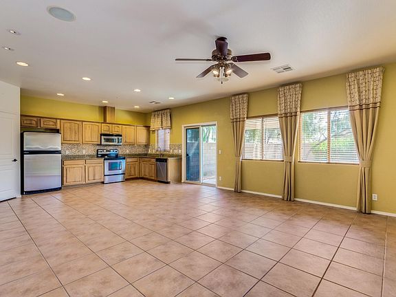 3rd image of 8741 W Aster Dr