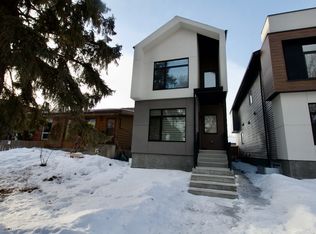 11412 123rd St NW, Edmonton, AB T5M0G2