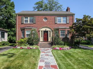 20 Essex Rd, Maplewood, NJ 07040