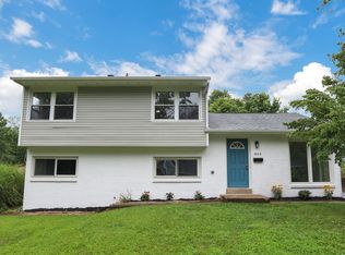 869 Afton Rd, Columbus, OH 43221