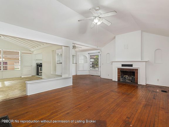 5th image of 324 Albemarle Rd