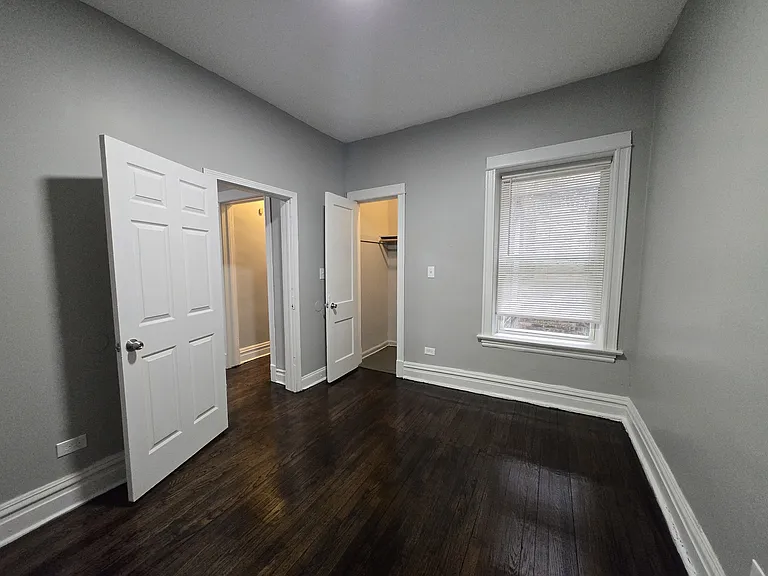 6930 S Wabash Ave #1 — Photo 8