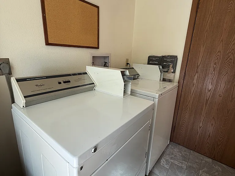 3932 W 13th St #2 — Photo 9