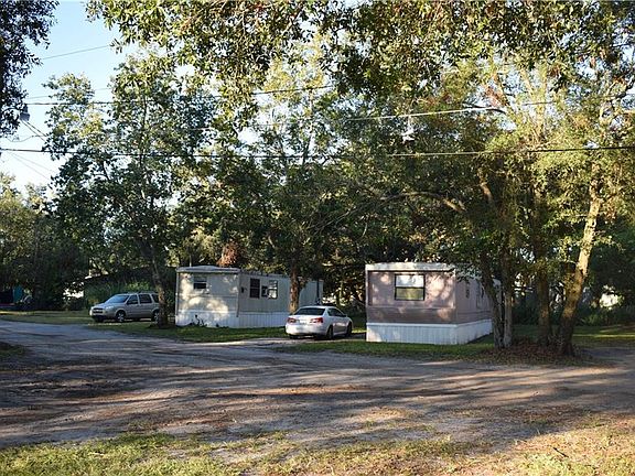 4th image of 605 W Crescent Dr