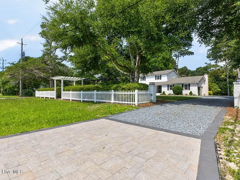 8305 Bald Eagle Ln — Photo 57