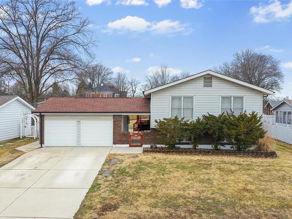 1st image of 5391 Chatfield Dr