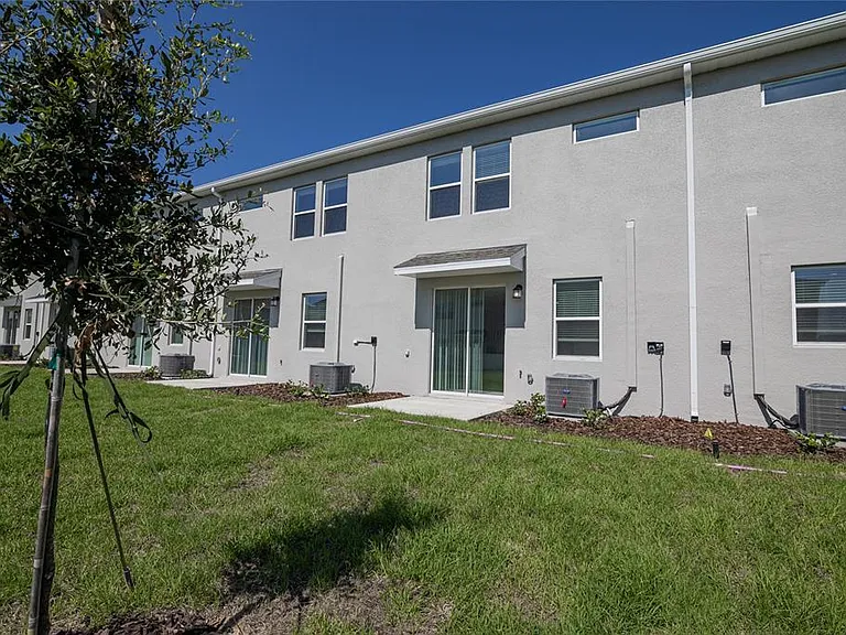 2642 Runners Cir — Photo 52