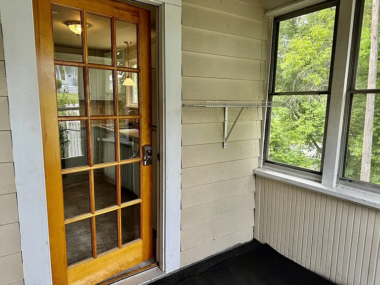 131 Orange St — Photo 6