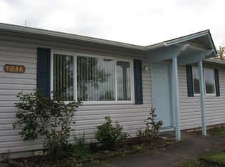 1736 Plateau St NE, Salem, OR 97305