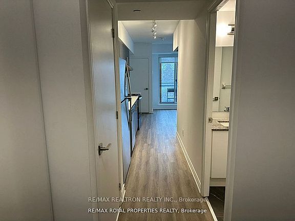 2nd image of 1 Falaise Rd #410