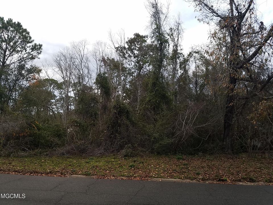 1st image of 0 Breezy Hill Ln
