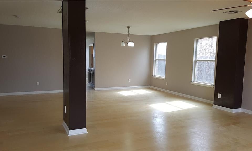 1st image of 2332 Mainsail Ln