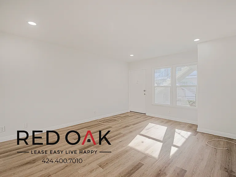 3903 W 27th St #4 — Photo 6