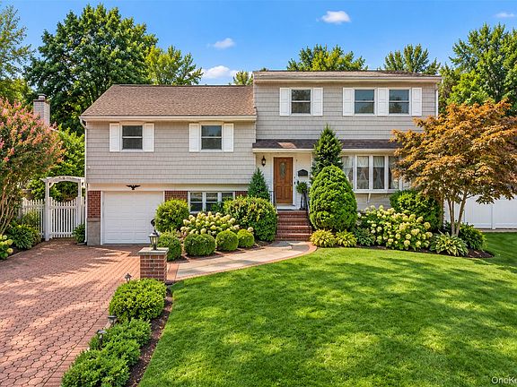 2nd image of 31 Colony Lane