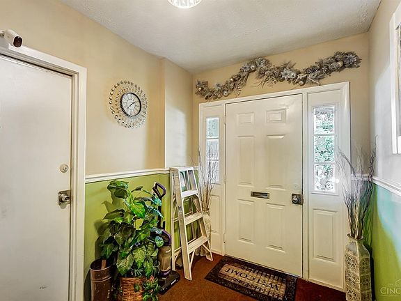 5th image of 2120 Sinton Ave