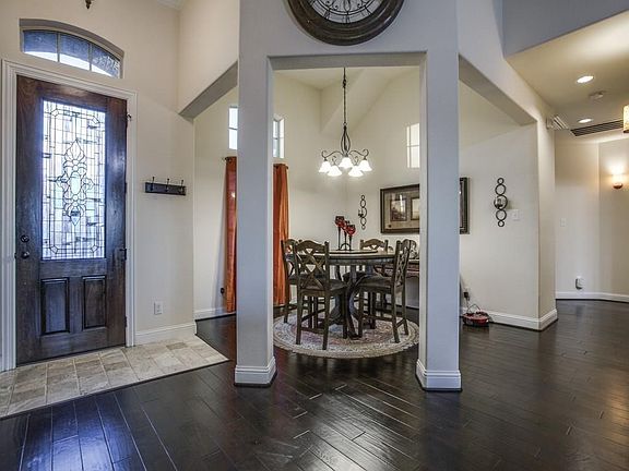 4th image of 3001 Club Meadow Dr