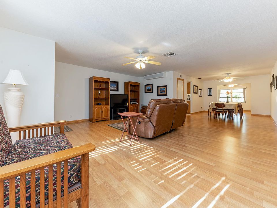 1st image of 6279 Winding Brook Way