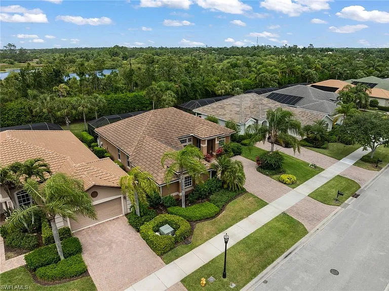8888 Mustang Island Cir — Photo 10