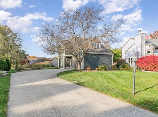 3605 Chimney Hill Ct, Valparaiso, IN 46383