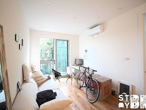 3rd image of 436 Lafayette Ave #3E