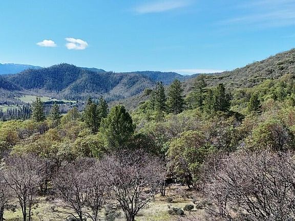 4th image of N Applegate Rd