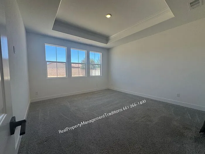 8722 W Tara Ct — Photo 7