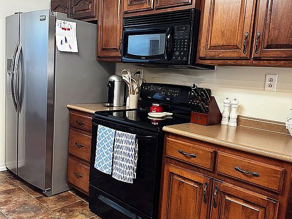 5th image of 1786 Killough Rd N