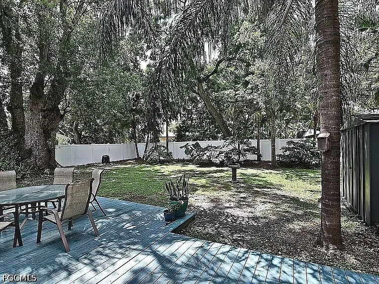 3218 Anderson Pl — Photo 12