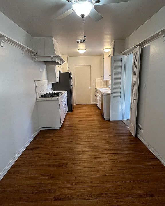 1st image of 1025 Salisbury Ct