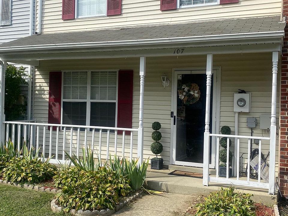 1st image of 107 Kalmia Ct