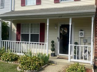 107 Kalmia Ct, La Plata, MD 20646