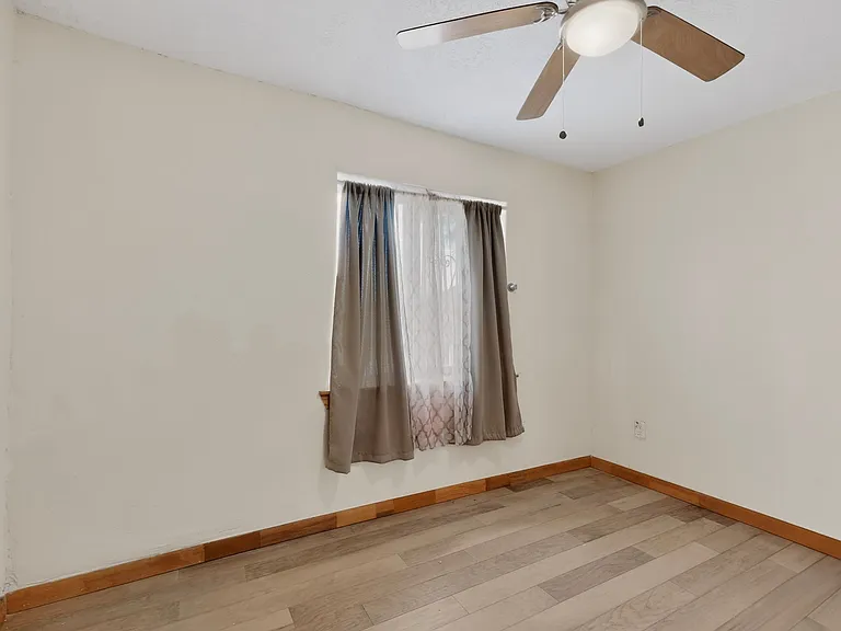 515 Marble Ave NE — Photo 11