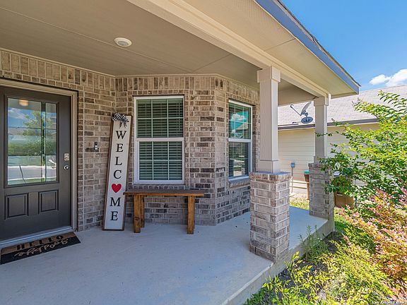 4th image of 14816 GOLDFINCH WAY