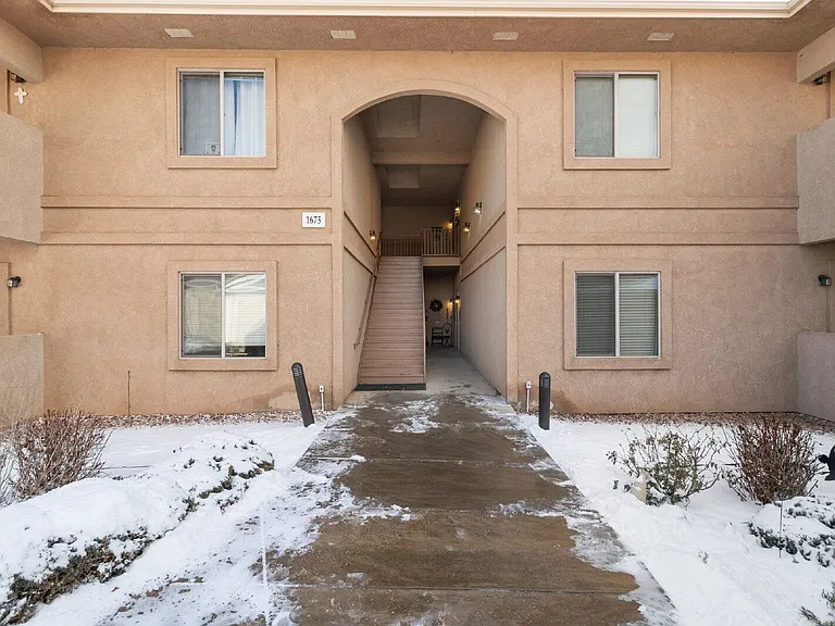 1675 Little Bear Creek Point #201 — Photo 2