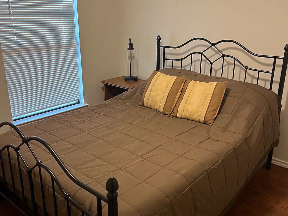 1st image of 2408 Dalewood Ln