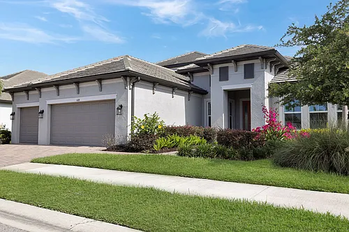 6133 Lungo Lago Dr Photo 1